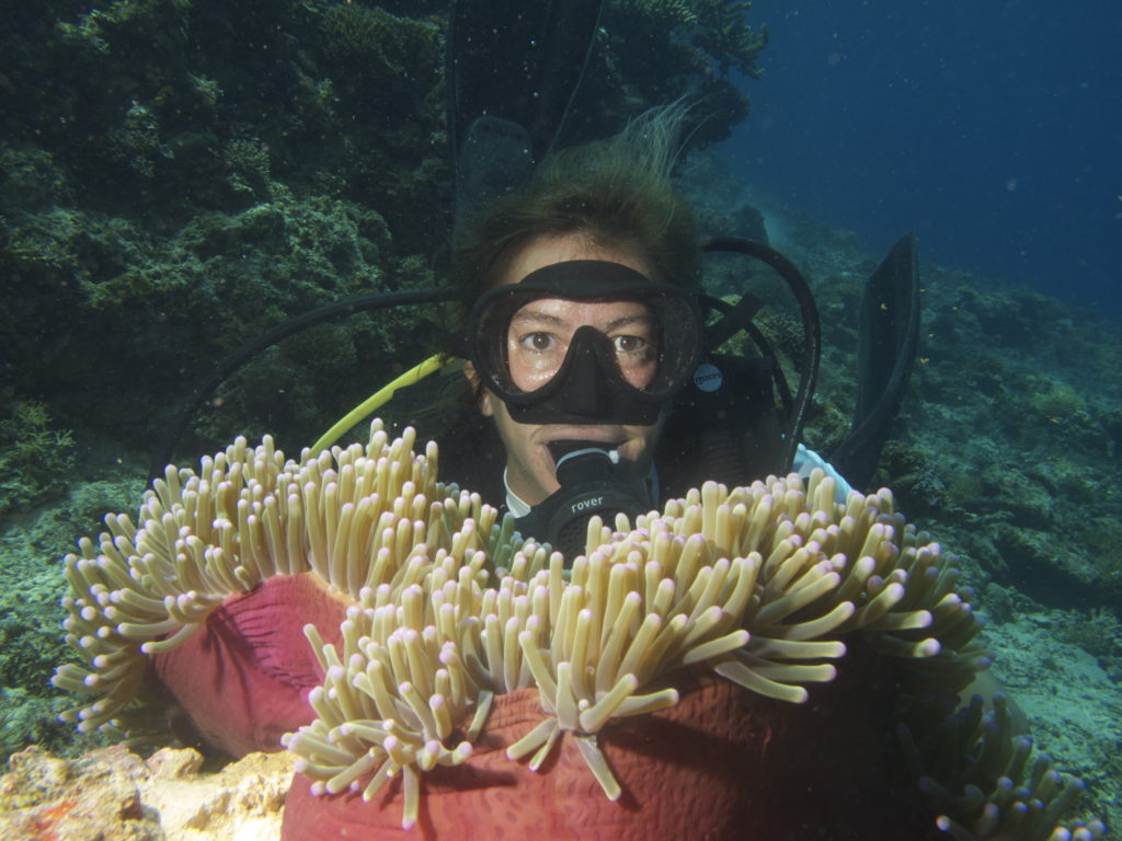 Patricia #buceo_Bali #Southern_dreams_diving_club #buceo_Candidasa #escuela_buceo_Bali #escuela_Buceo_Candidasa #cursos_buceo_Bali #cursos_buceo_Candidasa #centro_de_buceo_Candidasa #Centro_de_buceo_Bali #buceo_Amed #buceo_Padangbai #buceo_Tulamben #buceo_Nusa_Penida